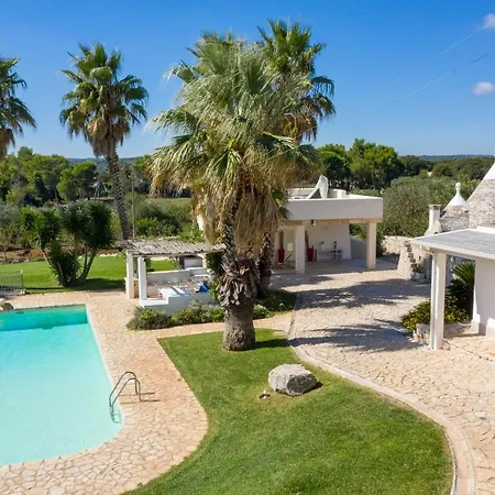 Helloapulia - Trulli Oleandro * Ostuni