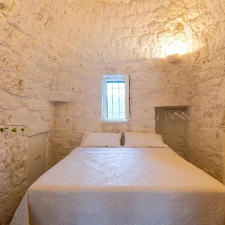 Helloapulia - Trulli Oleandro Ostuni